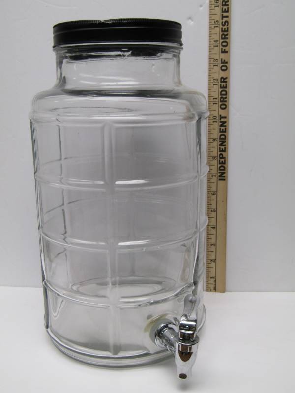 lot 3339 image: Big Ole Tea or Water Dispenser