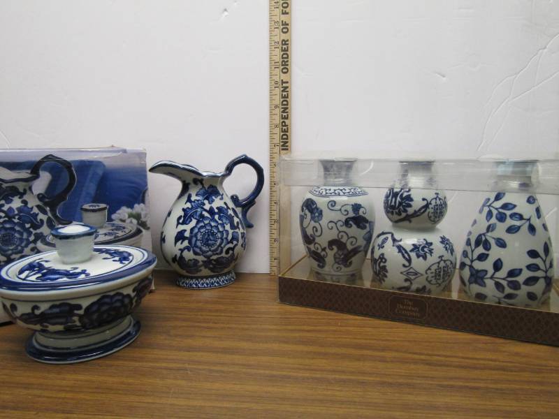 lot 3357 image: Cobalt Blue Designed Pitchers-Bowls- Etc