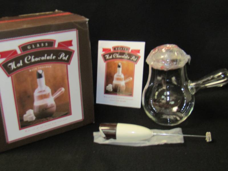 lot 3359 image: Hot Chocolate Pot- HMMMM Yummy