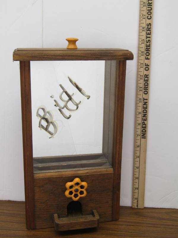 lot 3382 image: Gumball Machine or 
