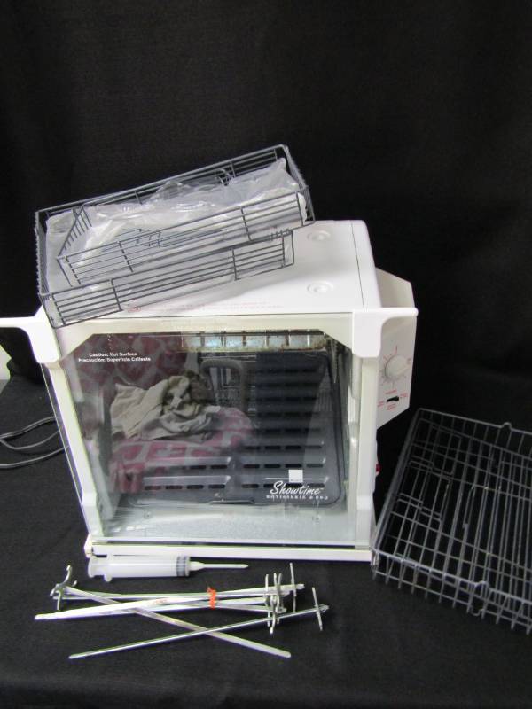 lot 3390 image: Rotisserie and BBQ Oven- Showtime