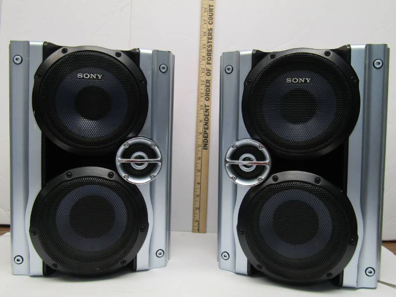 lot 3392 image: Sony Bookshelf Speakers
