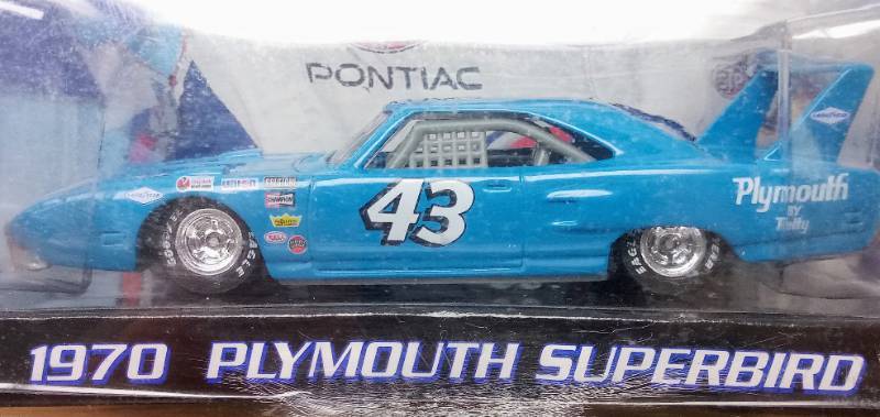 Racing Champions 1970 Plymouth Superbird ~ #43 Richard Petty