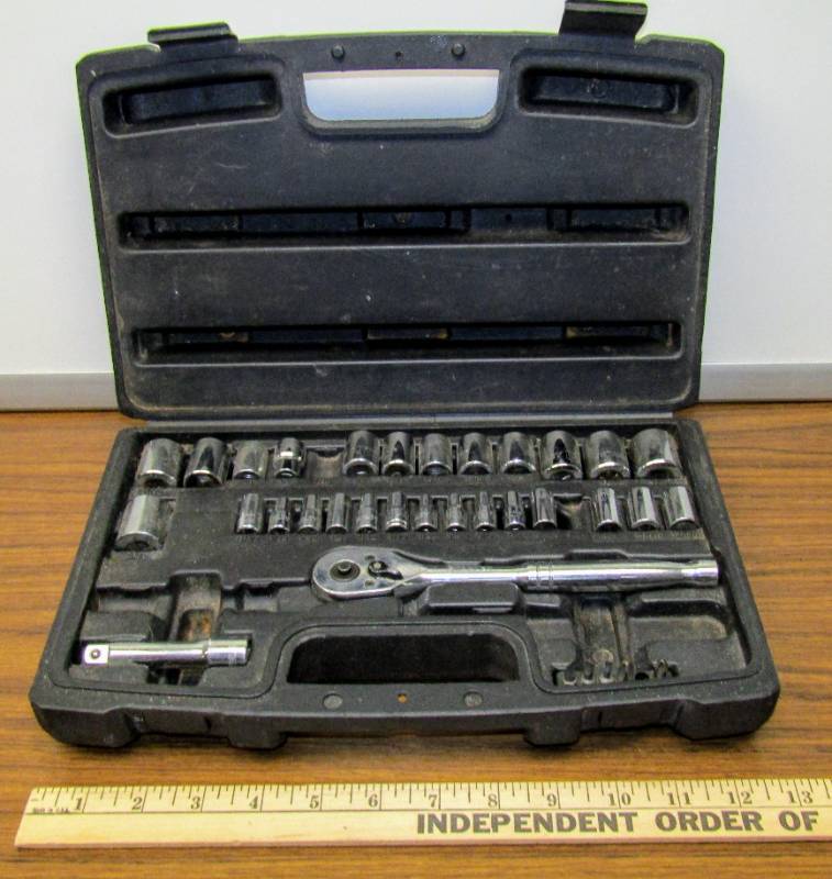 lot 3421 image: Stanley Socket Set