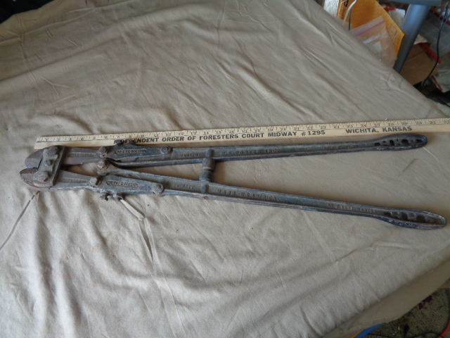 lot 9116 image: Porters New Easy  Bolt Cutters