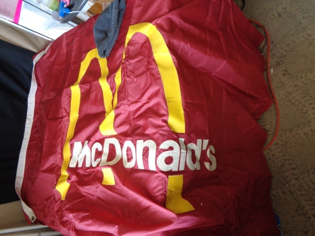 lot 9135 image: MCDONALDS Flag and Hat