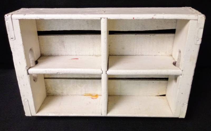 lot 5366 image: Rustic Crate Turned into Wall Hanging Shelf