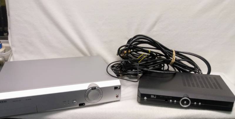 lot 5371 image: Samsung Direct TV  DVR  Receiver