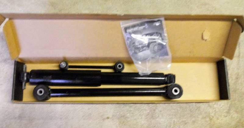 lot 2 image: JEEP  Fox Shocks and Parts