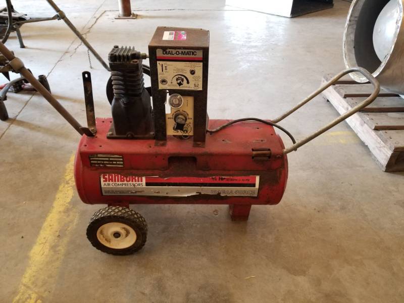 lot 7710 image: Dail O Matic 34HP Air Compressor 40PSI