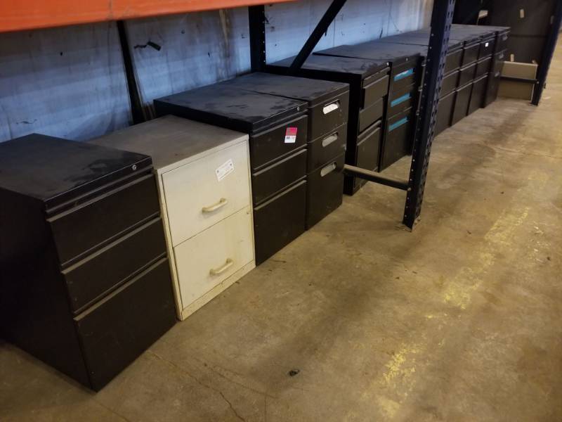 lot 7763 image: (11) 2 Drawer File Cabinets