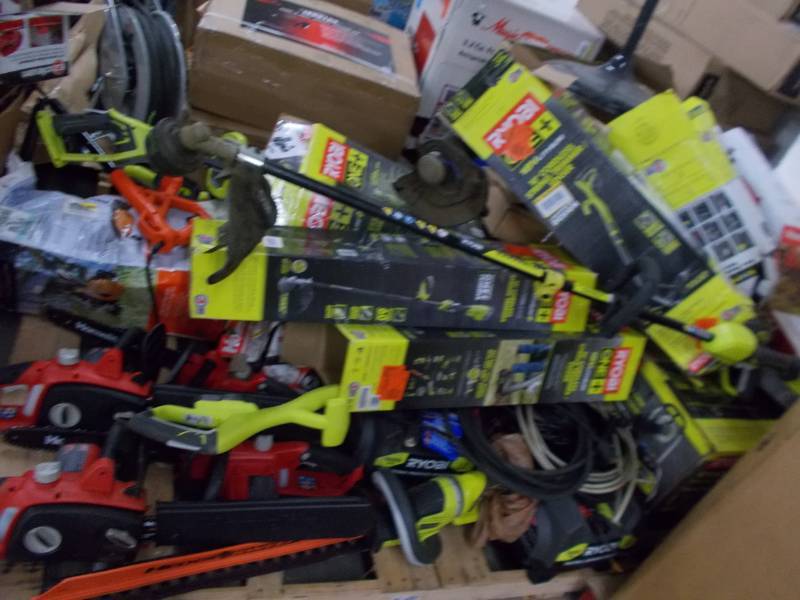 lot 4539 image: unboxed pallet