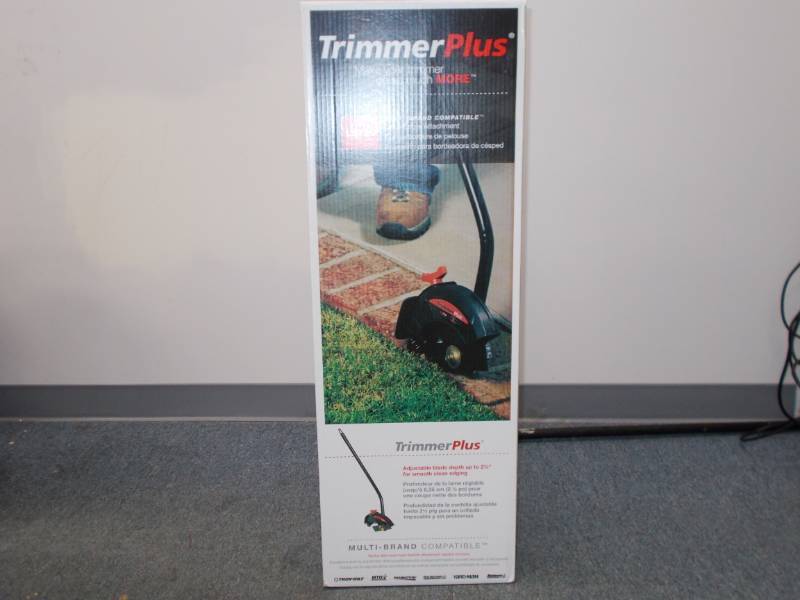 lot 4530 image: MTD(r) Trimmer Plus(r) Edger Attachment (LE720)
