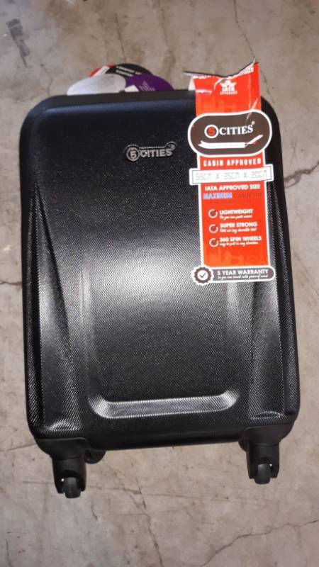 lot 12912 image: 5 Cities Black Luggage, Small
