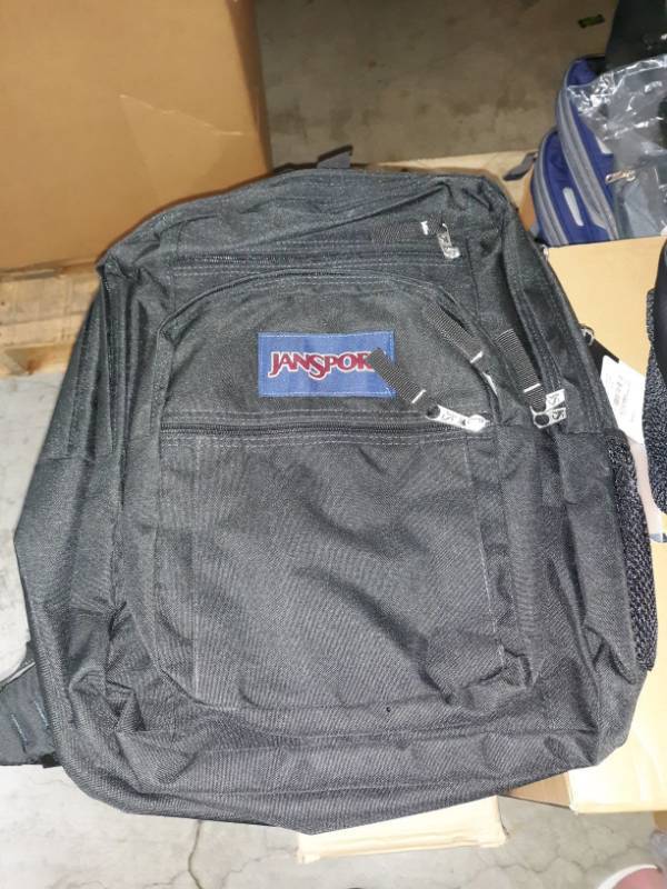 lot 14022 image: Jansport Bag