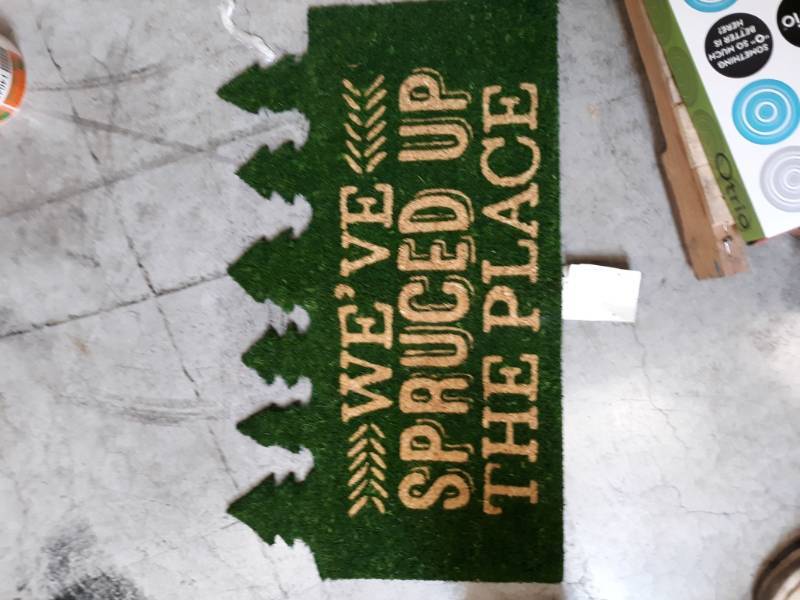lot 14518 image: hallmark doormat holiday green cut out trees