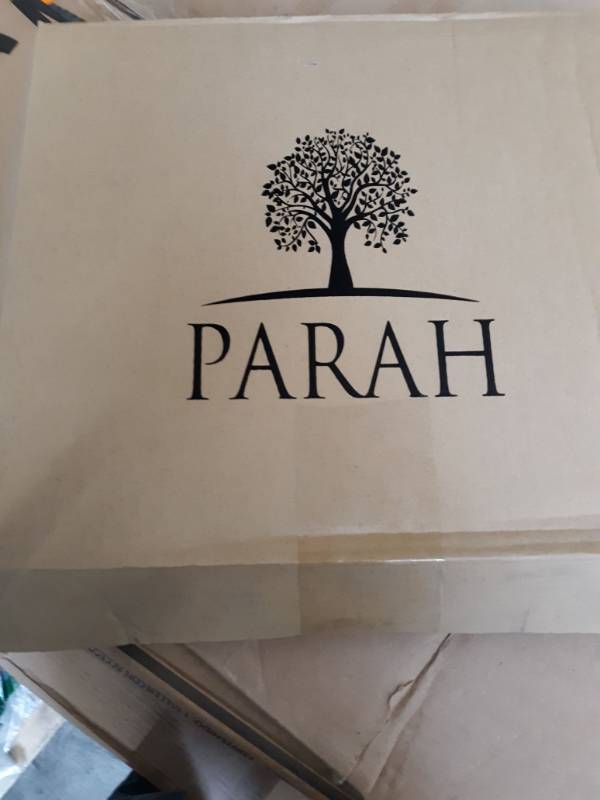 lot 14529 image: PARAH LIFE Premium 500 Photo Family Wedding Anniversary Baby Vacation Album Sewn Bonded Leather Book Bound Multi Directional 500 4x6 Photos 5 Per Page Large Capacity Deluxe Customizable