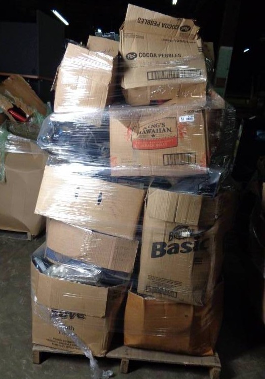lot 1726 image: Pallet Of Used Car Parts And Accessories