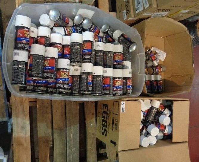 lot 1739 image: Lot of Dupli-Color Perfect Match Automotive Paint - Duplicates Nissan Colors Super White & Silver Mist - New Old Stock