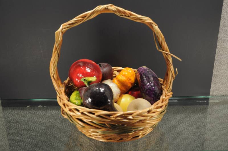 lot 2002 image: Basket of Wood and Paper Mache Fruit. 12x12