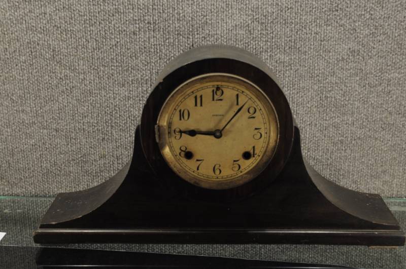 lot 2085 image: Ansonia Mantle Clock -For Parts