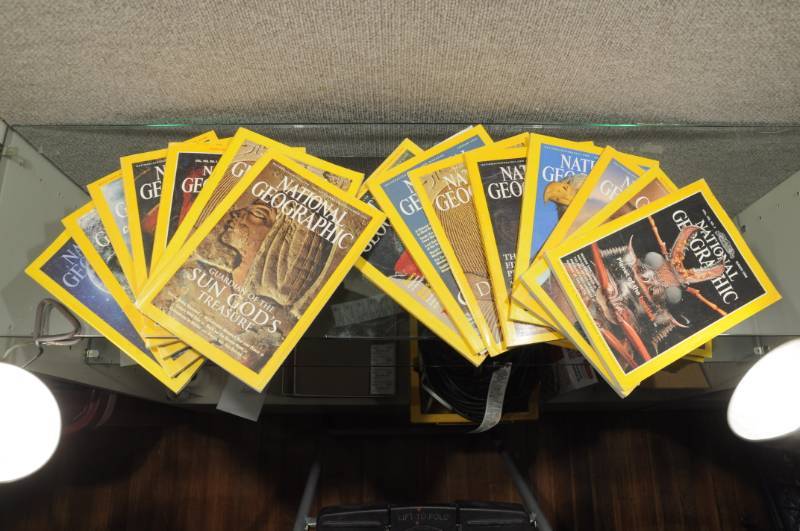 lot 2153 image: Lot of National Geographic Magazines - See photos for dates - Some may be incomplete