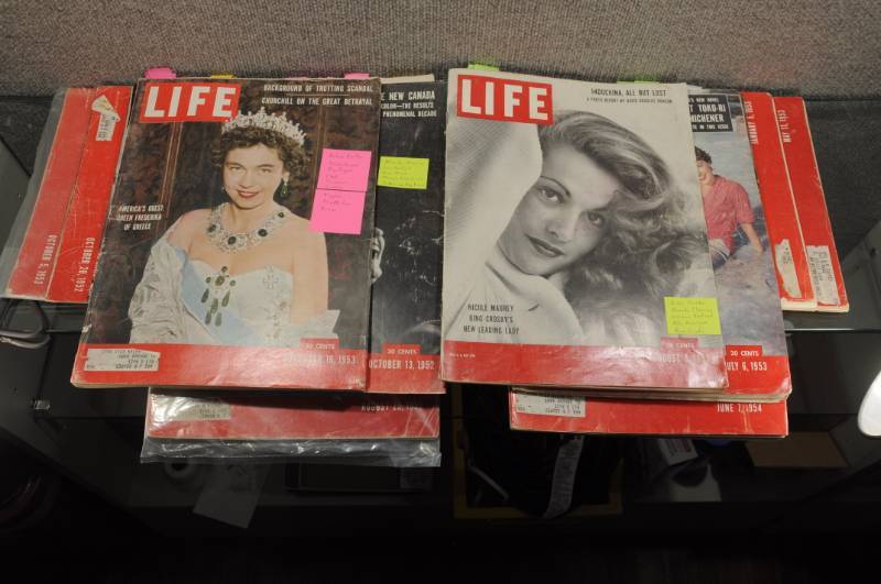lot 2159 image: Lot of Vintage Life Magazines - Great Ads - Some Incomplete - See Photos for Dates