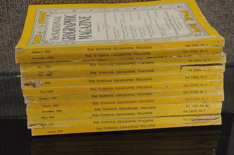 lot 2165 image: Lot of Vintage National Geographic Magazines - Great Ads - Some Incomplete - See Photos for Dates