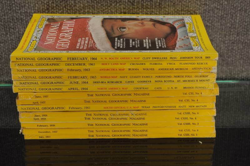 lot 2167 image: Lot of Vintage National Geographic Magazines - Great Ads - Some Incomplete - See Photos for Dates