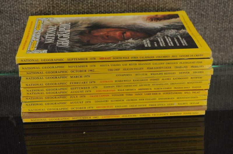 lot 2173 image: Lot of Vintage National Geographic Magazines - Great Ads - Some Incomplete - See Photos for Dates