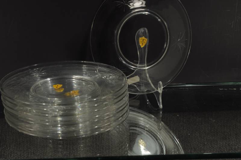 lot 2186 image: Set of 8 Tiffin Cut Glass 8 Plates.