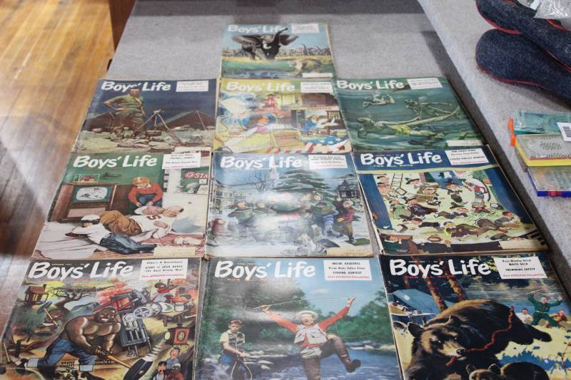 lot 2280 image: Lot of Vintage Boys Life Magazines -Great Advertisements - Some Incomplete
