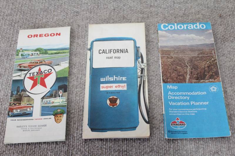lot 2278 image: Lot of Vintage Service Gas Station Road Maps Texaco Ethyl Corp. Standard