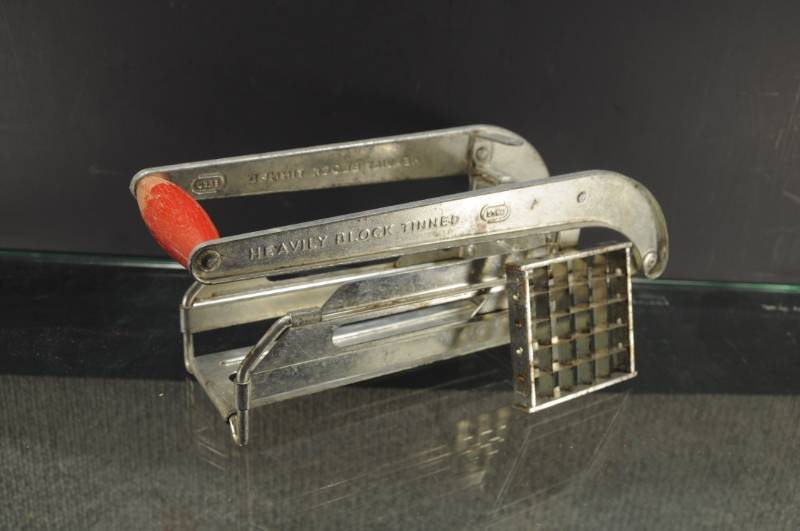 lot 2262 image: Ekco Heavily Block Tinned French Fry Cutter With Extra Blades