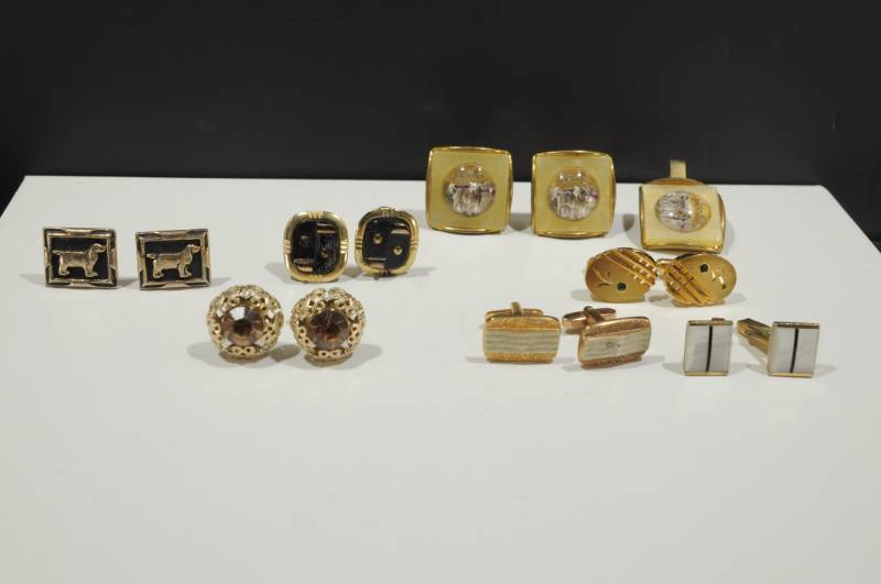 lot 2257 image: Lot of Mens Cufflinks, Tie Tacks