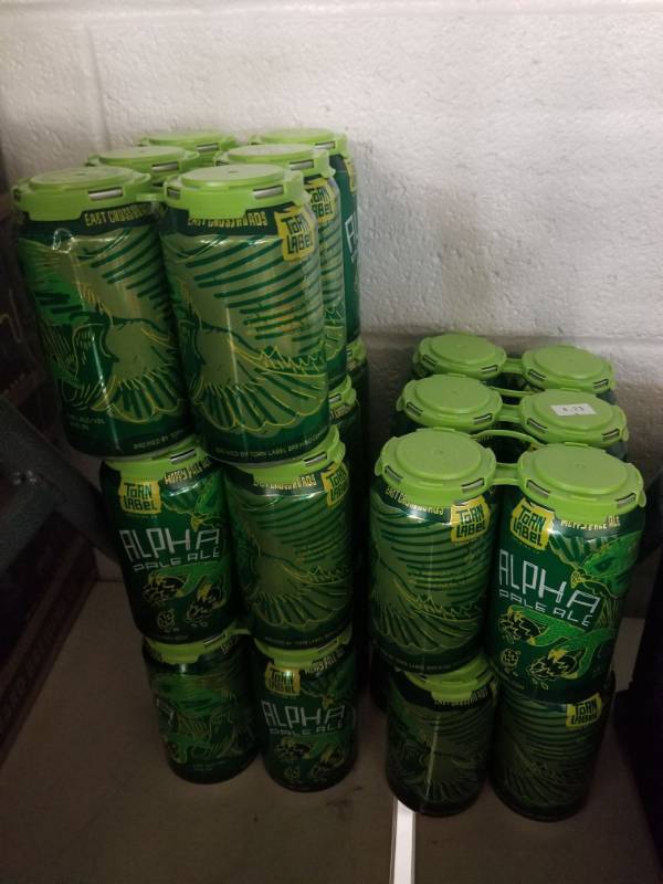 lot 15064 image: (5) Torn Label Alpha Pale Ale 6Pk