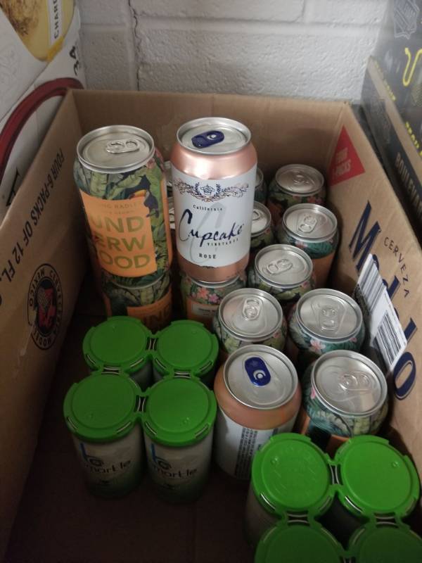 lot 15066 image: Variety Of Canned Wine And Cocktails