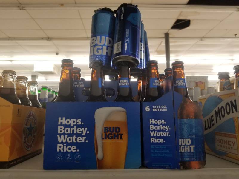 lot 15148 image: (3) Bud Light Bottle 6pks, 1 Bud Light 6Pk Cans