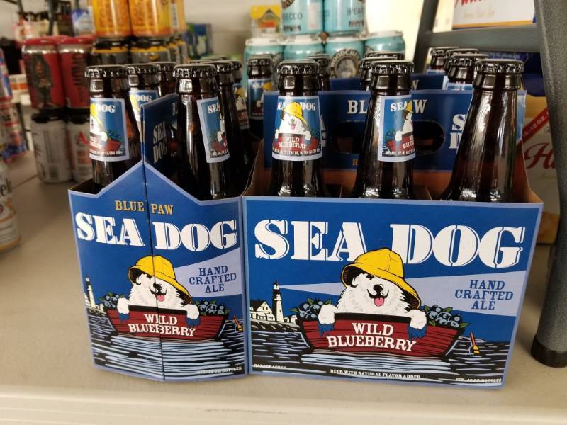 lot 15156 image: (4) Blue Paw Sea Dog 6Pks