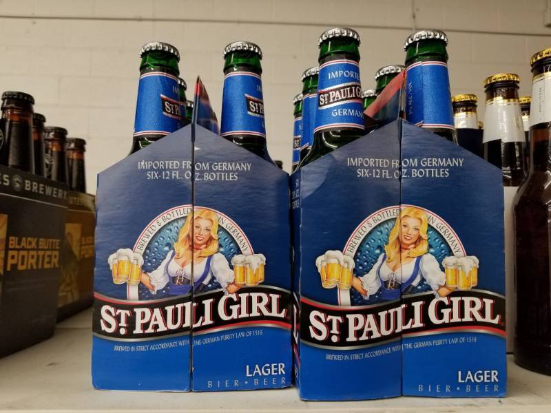 lot 15202 image: (2) St. Pauli Girl 6Pks