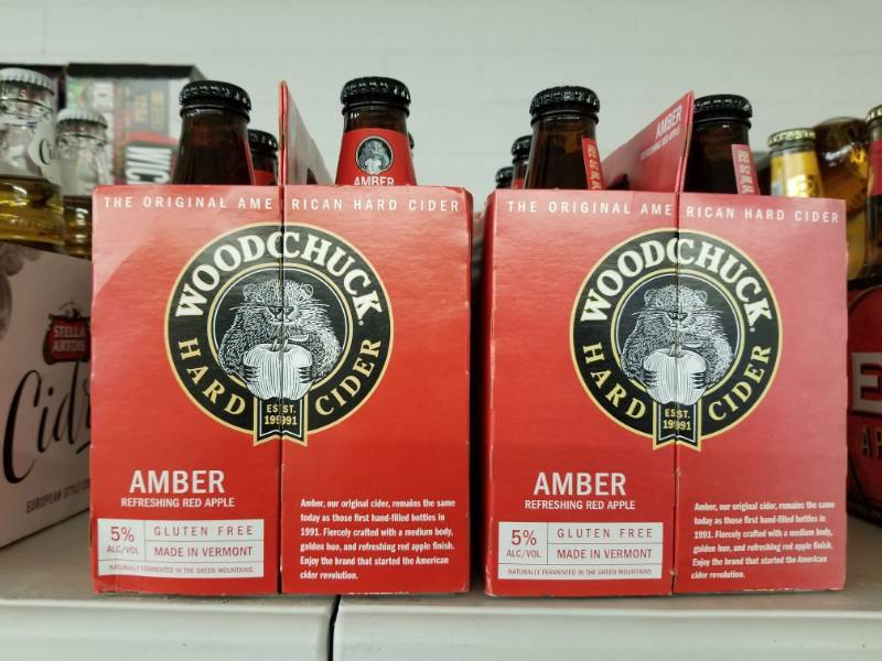 lot 15224 image: (2) Wood Chuck Hard Cider 6Pks