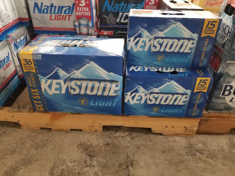 lot 15256 image: (1) 36Pk Cans Keystone, (3) 15Pk Cans
