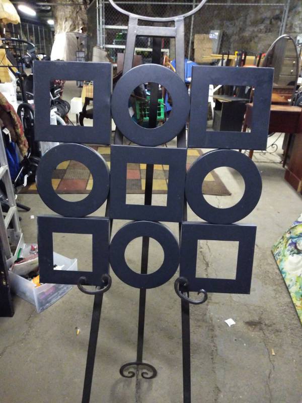 lot 3221 image: Modern Metal Wall Art