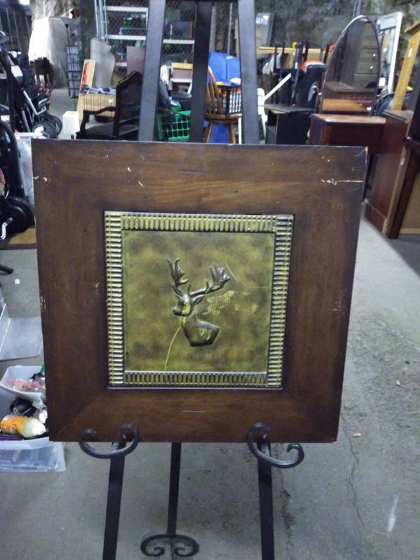 lot 3201 image: Wood Framed Metal Deer Picture