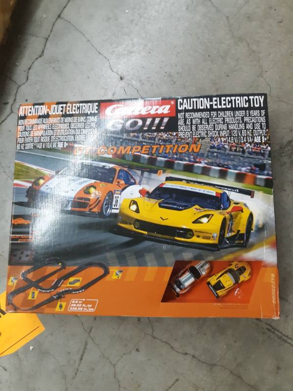 lot 16026 image: Carrera Go Gt Competition Electric Slot 143 Car Set Kit Ferrari Gt2 