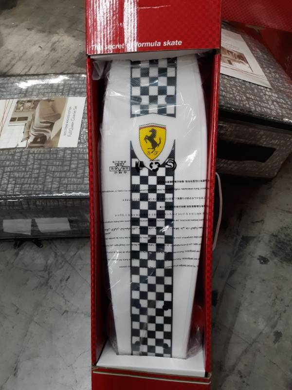 lot 16058 image: Ferrari Skateboard