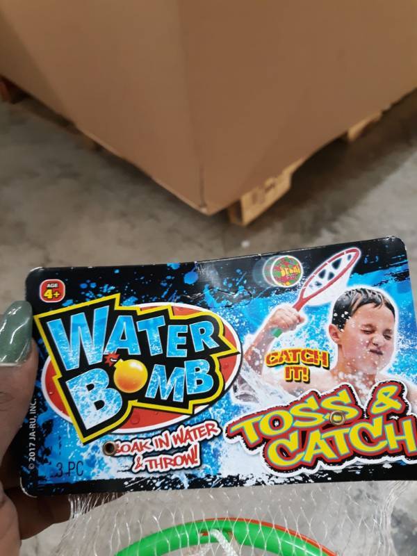 lot 16143 image: Waterbomb