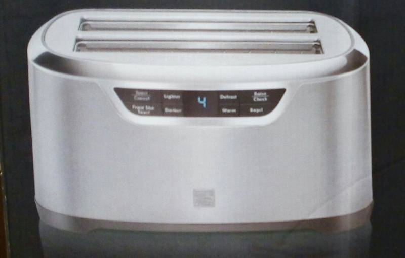 lot 11401 image: Kenmore elite 4 slice Auto lift Long slot toaster