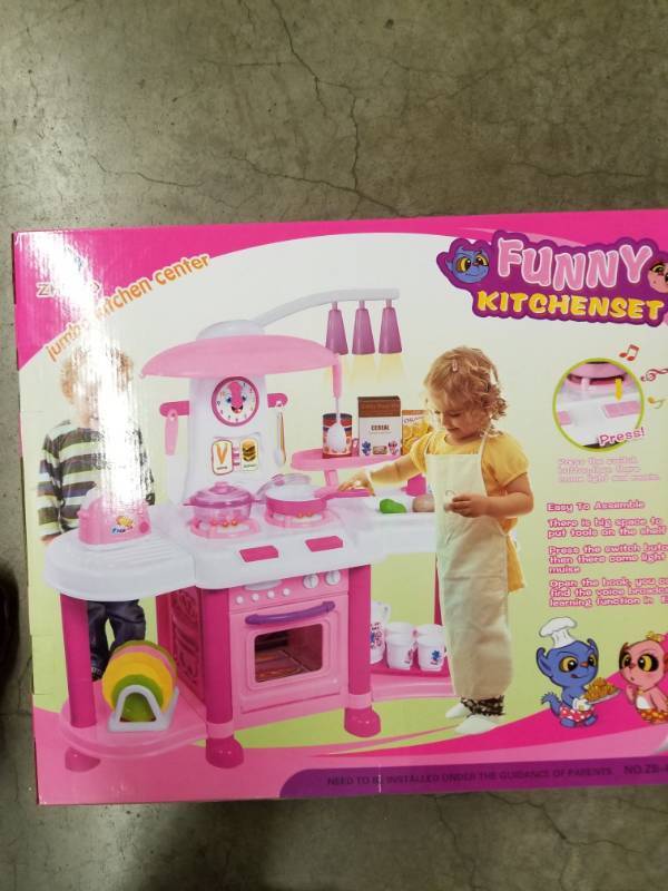 lot 16541 image: ZHIBO FUNNY KITCHEN SET