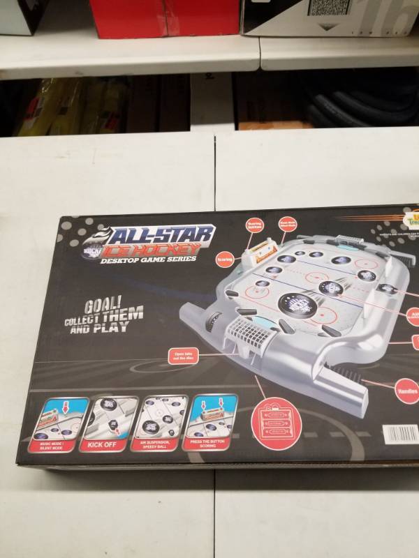 lot 16559 image: Little Treasures All Star ice hockey decktop Game